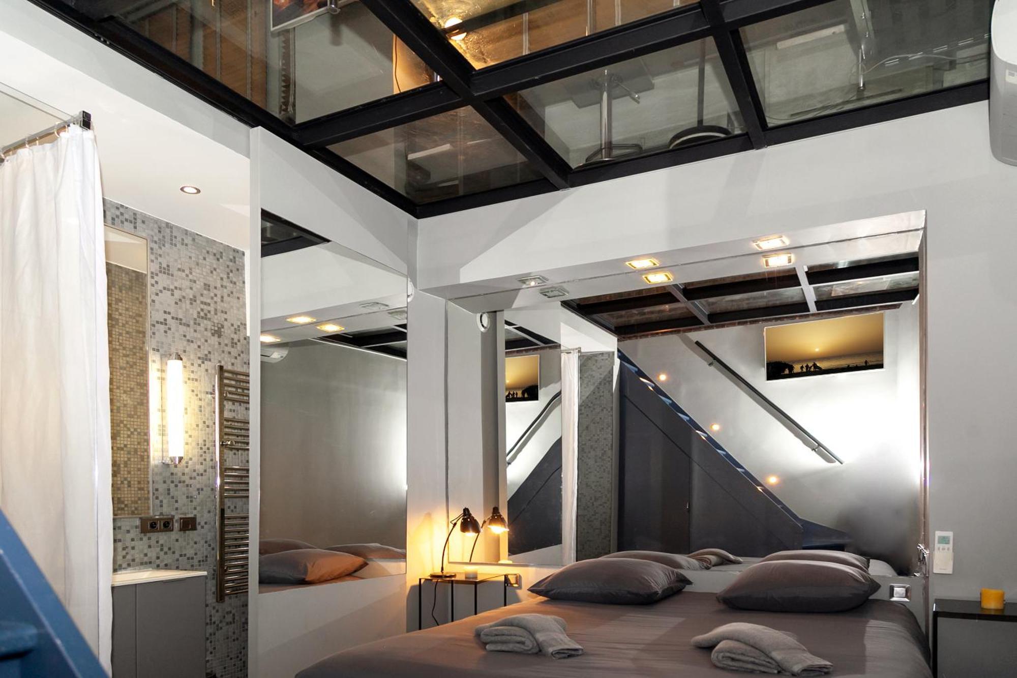 Loft Atypique Avec Terrasse, Calme Et Cosy Apartment Paris Luaran gambar