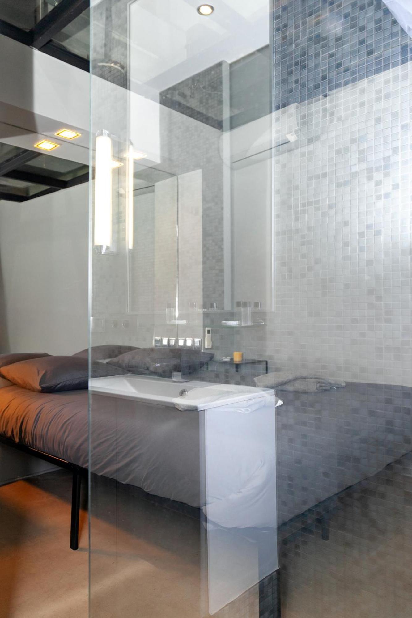 Loft Atypique Avec Terrasse, Calme Et Cosy Apartment Paris Luaran gambar